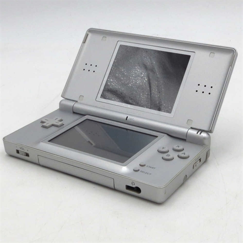 Nintendo DS Lite - Sølv - Konsol - SNR UEF26408665 (B Grade) (Genbrug)